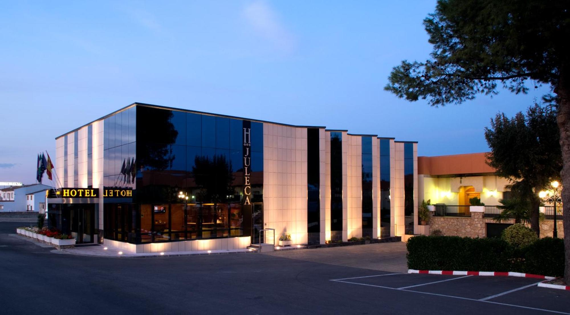 Hotel Juleca Las Infantas ภายนอก รูปภาพ