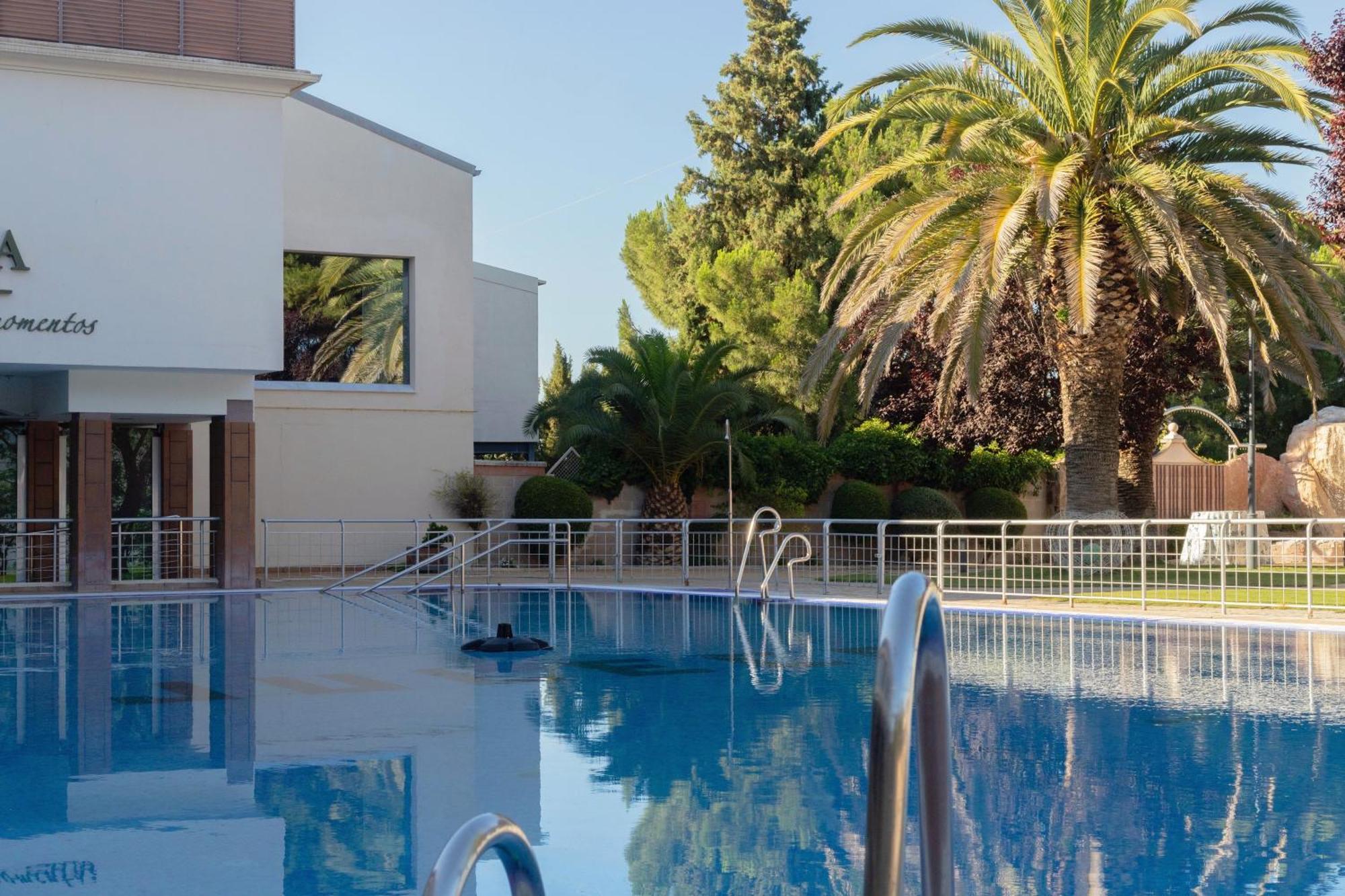 Hotel Juleca Las Infantas ภายนอก รูปภาพ