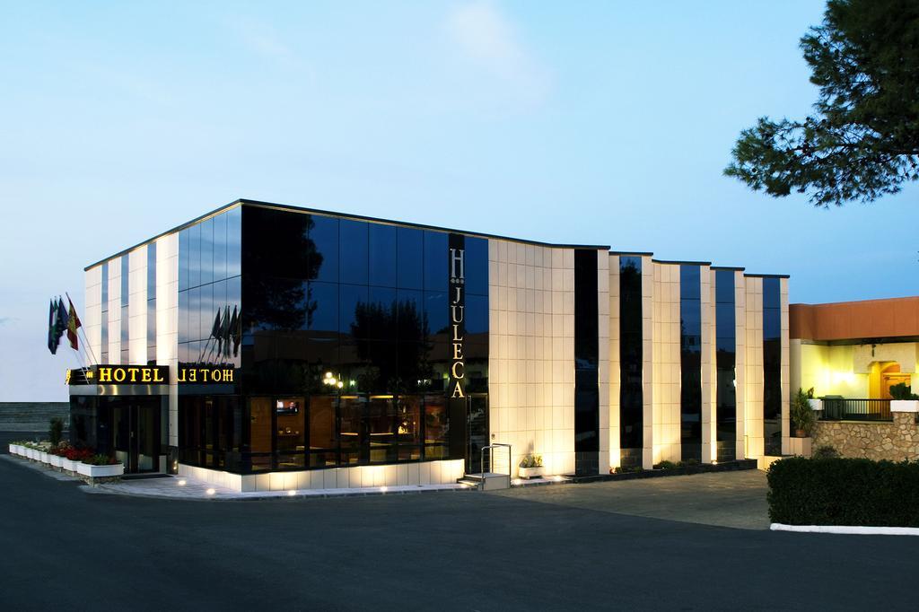 Hotel Juleca Las Infantas ภายนอก รูปภาพ